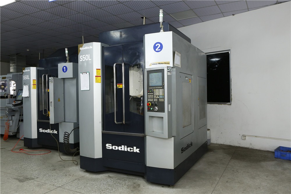 High precision Sodick CNC machining center
