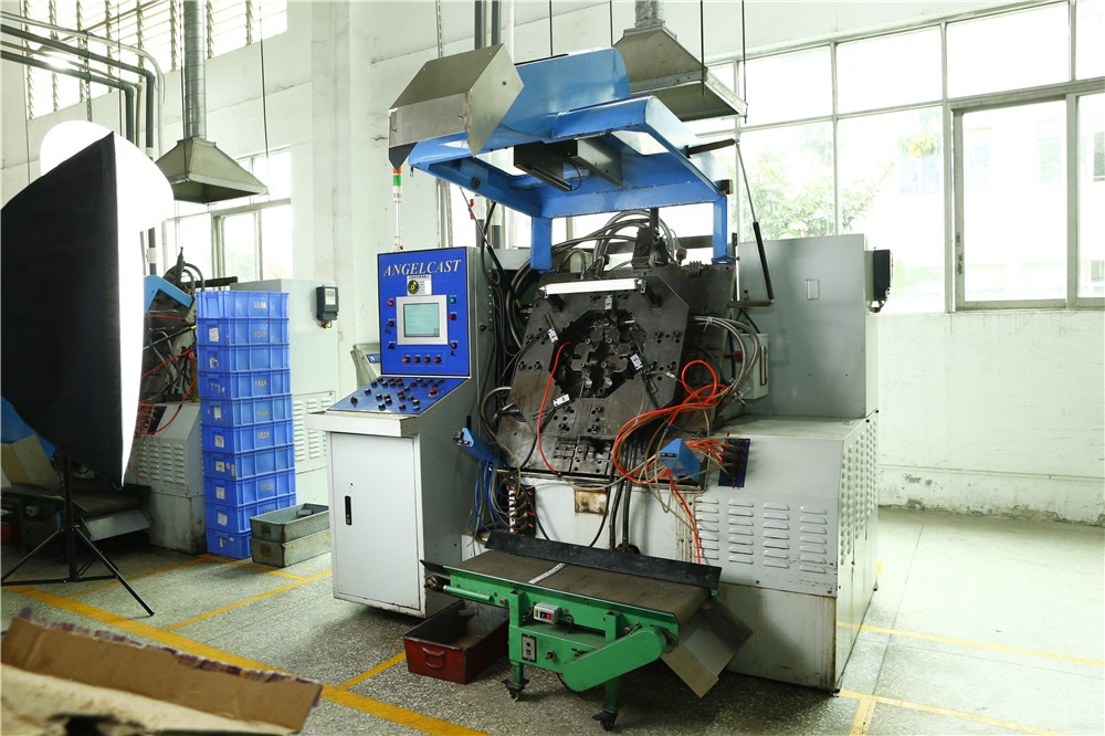 Die-casting machine